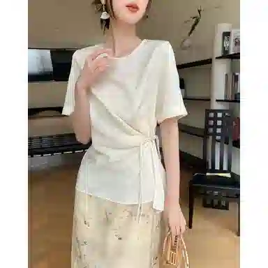 【dme】 纯色修身圆领套头休闲短袖衬衫 女款 米白