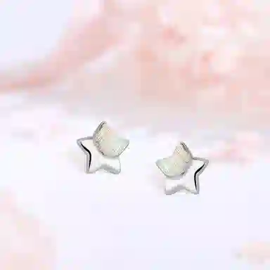 s999