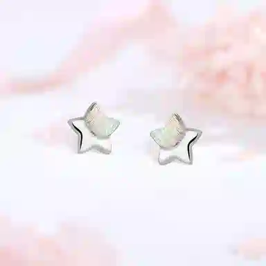 s999