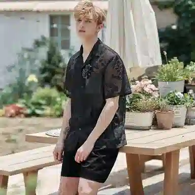 VALLEYOUTH Cuba Collar Vintage Hollow Plant Brooch Shirt