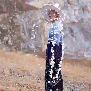 VALLEYOUTH Snow Mountain Jacquard Sweater