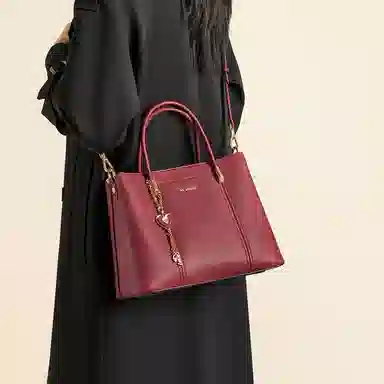 红蜻蜓 高端大气时尚潮流百搭通勤精致优雅结婚包喜庆单肩包 牛皮 斜挎手提包 女款 杏色/红色