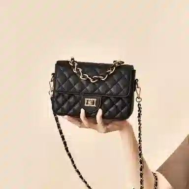 红蜻蜓 百搭小香风菱格链条高级感简约通勤实用 牛皮 斜挎包 常规 女款 米白色/黑色