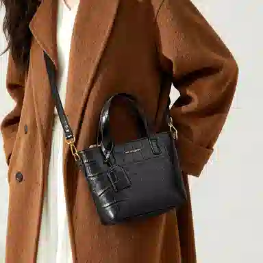 红蜻蜓 时尚纯色潮流高颜值托特包斜挎单肩包 牛皮 手提包 常规 女款 黑色