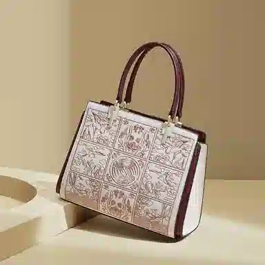 红蜻蜓 百搭国风刺绣质感图案高端时尚 牛皮 单肩手提包 女款 奶茶色