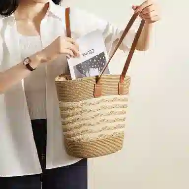 红蜻蜓 夏日百搭海滩度假风高颜值时尚休闲气质通勤简约轻便旅游 合成革拼织物 单肩包托特包 女款 摩卡棕