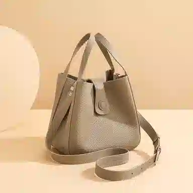 红蜻蜓 高级感百搭通勤复古简约实用百搭气质 头层牛皮 单肩斜挎手提包 常规 女款 多色