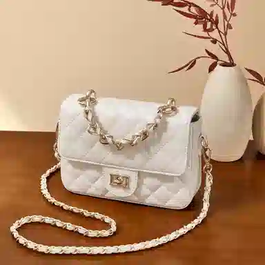 红蜻蜓 百搭小香风菱格链条高级感简约通勤实用 牛皮 斜挎包 常规 女款 米白色/黑色