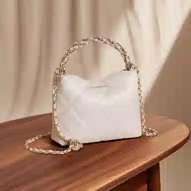 红蜻蜓 高级感高颜值小香风菱格时尚百搭 牛皮 斜挎手提包 女款