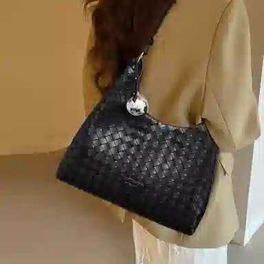 Red Dragonfly Quilted Leather Shoulder Bag