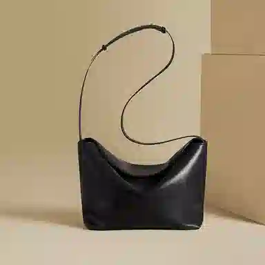 红蜻蜓 经典气质通勤高颜值 牛皮 单肩斜挎包 女款 多色