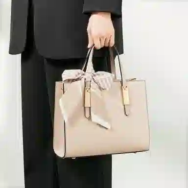 红蜻蜓 大容量法式通勤女式牛皮革手提包斜挎包单肩包 女款