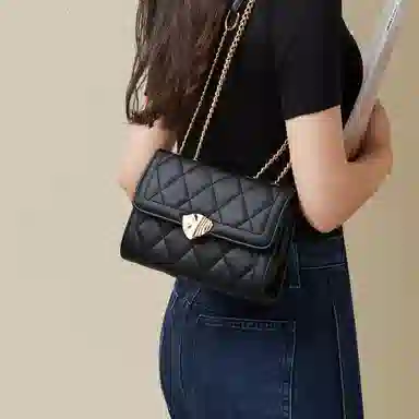 红蜻蜓 百搭少女包法式小香风通勤链条包时尚菱格包 聚氨酯拼合成革 单肩包腋下包手提包斜挎包 女款 黑色/米白色