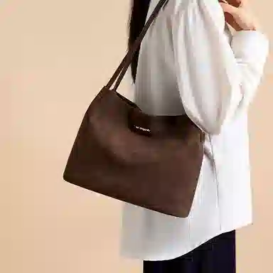 红蜻蜓 百搭小众设计潮流 合成革 单肩包 常规 女款 深咖啡色