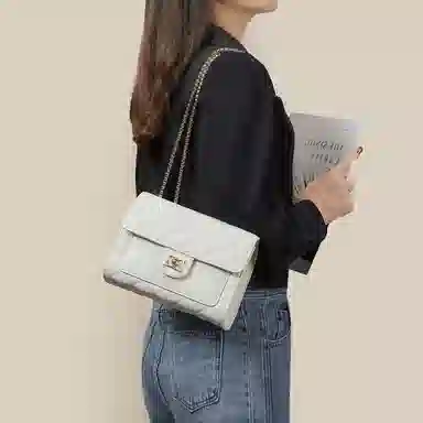 红蜻蜓 经典复古潮流时尚小众简约高级感通勤百搭菱格大容量 牛皮真皮 链条小方包斜挎单肩包 常规 女款 黑色/白色