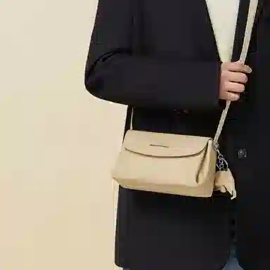 红蜻蜓 时尚真皮小众百搭通勤 牛皮 单肩包 女款 米白色/杏色/黑色