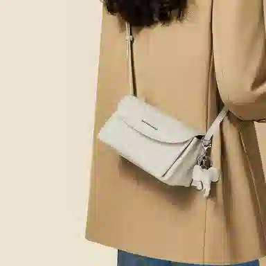 红蜻蜓 时尚真皮小众百搭通勤 牛皮 单肩包 女款 米白色/杏色/黑色