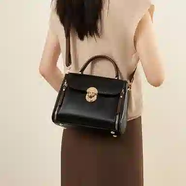 红蜻蜓 高级感经典设计气质百搭通勤妈妈老花 牛剖层皮革拼合成革 轻巧便携学院风女友斜挎包单肩包手提包 女款 咖啡色/黑色/奶昔白