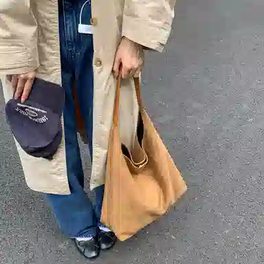 CAREELL Simple Shoulder Bag