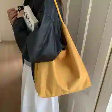 CAREELL Simple Shoulder Bag