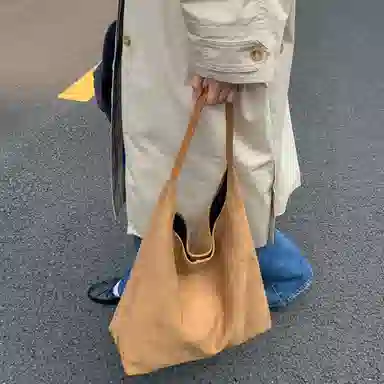 CAREELL Simple Shoulder Bag