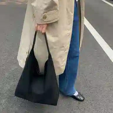 CAREELL Simple Shoulder Bag