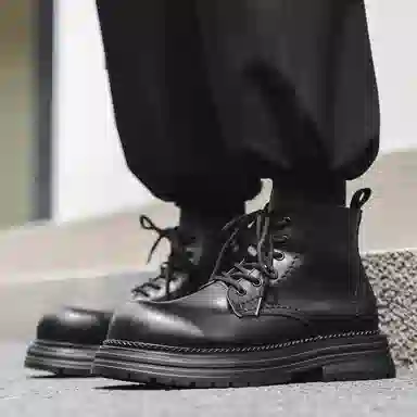 超纤皮 英伦高帮工装复古机车风格舒适日常通勤百搭 短靴 男款 黑色