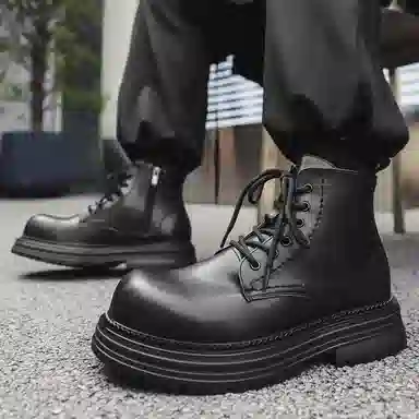 超纤皮 英伦高帮工装复古机车风格舒适日常通勤百搭 短靴 男款 黑色