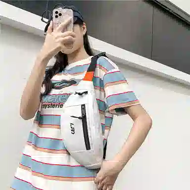 巴朗熊 潮流简约轻便 尼龙 胸包 男女同款情侣款 多色