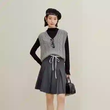 茵曼 绞花彩点复古无袖背心针织衫 女款