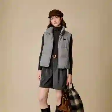 茵曼 小欧包针织叠穿立领羽绒加厚羽绒马甲 女款