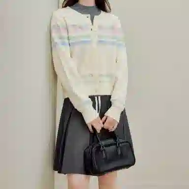 茵曼 温柔风条纹简约开衫外套毛衣 女款