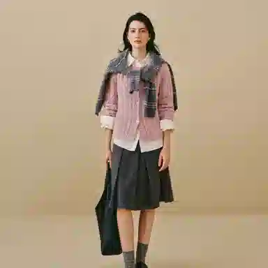 茵曼 百搭简约舒适针织衫 女款