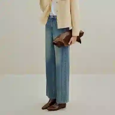 茵曼 棉磨边直筒宽松牛仔裤 女款