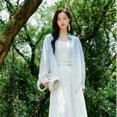 茵曼 丁达尔渐变法式长袖上衣外套衬衫 女款