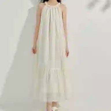 茵曼 纯色简约舒适无袖连衣裙 女款 梨花杏