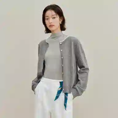 茵曼 简约通勤复古花边绒感针织衫 女款