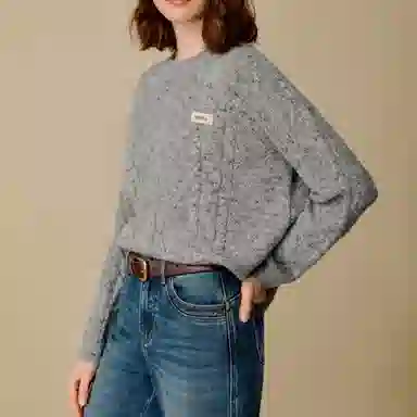 茵曼 复古杂色绞花圆领宽松针织衫 女款