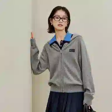 茵曼 休闲通勤宽松彩点连帽针织衫 女款