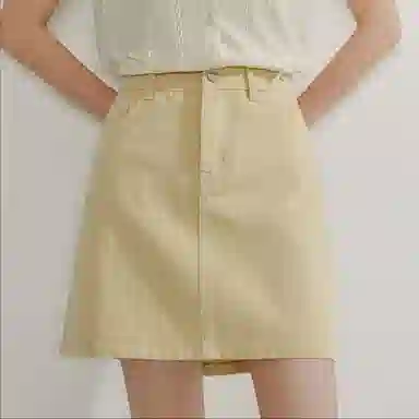 茵曼 纯色合身适中高腰休闲短裙 女款