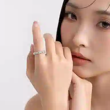 MISS XIA JWY