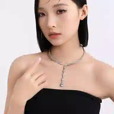 MISS XIA JWY choker