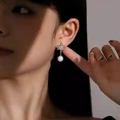 MISS XIA JWY