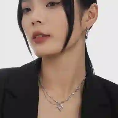 MISS XIA JWY