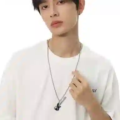 MISS XIA JWY
