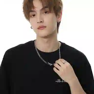MISS XIA JWY