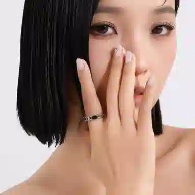 MISS XIA JWY