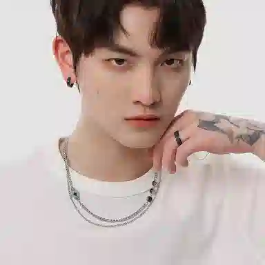 MISS XIA JWY