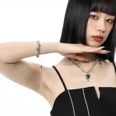 MISS XIA JWY