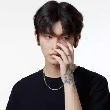 MISS XIA JWY